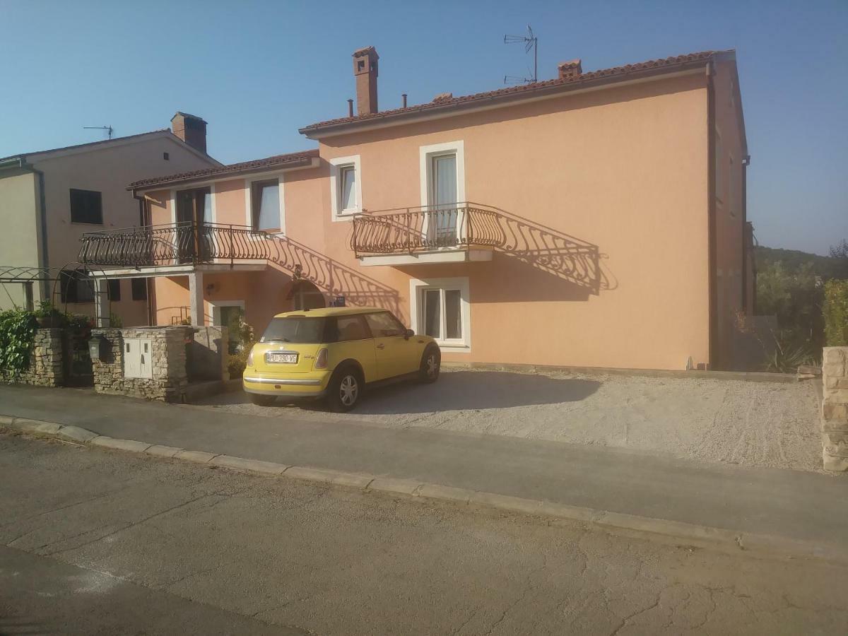 Oliver Art Apartment Porec Luaran gambar